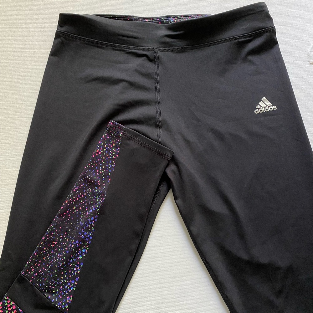 adidas printed leggings/yoga pants